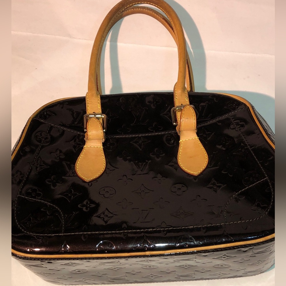 Louis Vuitton rare Amarante Monogram Vernis Summit Drive Handbag Bag authentic